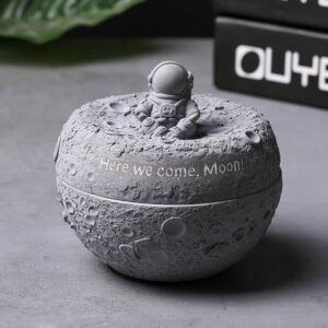 Moon Shape Ashtray With Lid - Suitable For Outdoors
