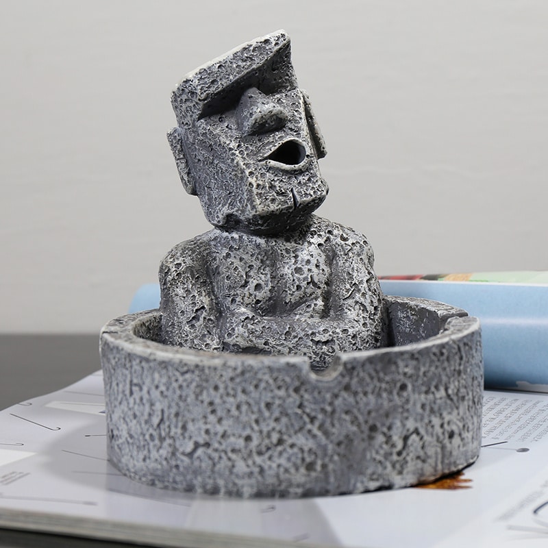 "Stone Creature" - Simple Modern Ashtray