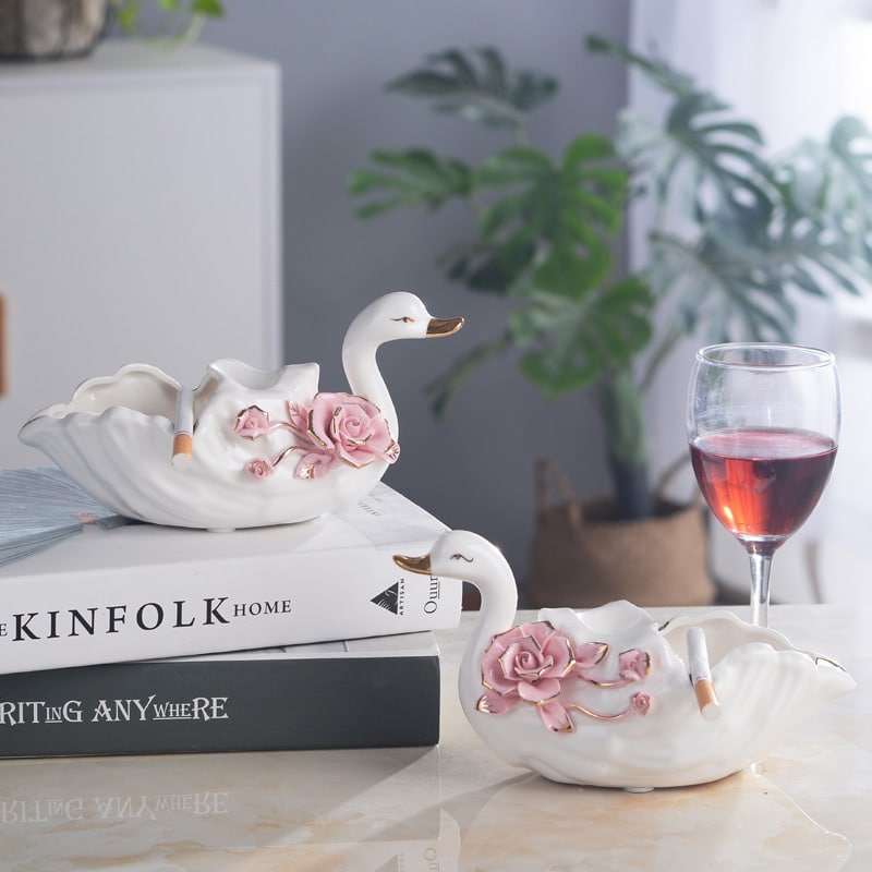 Beautiful Swan Ceramic Ashtrays