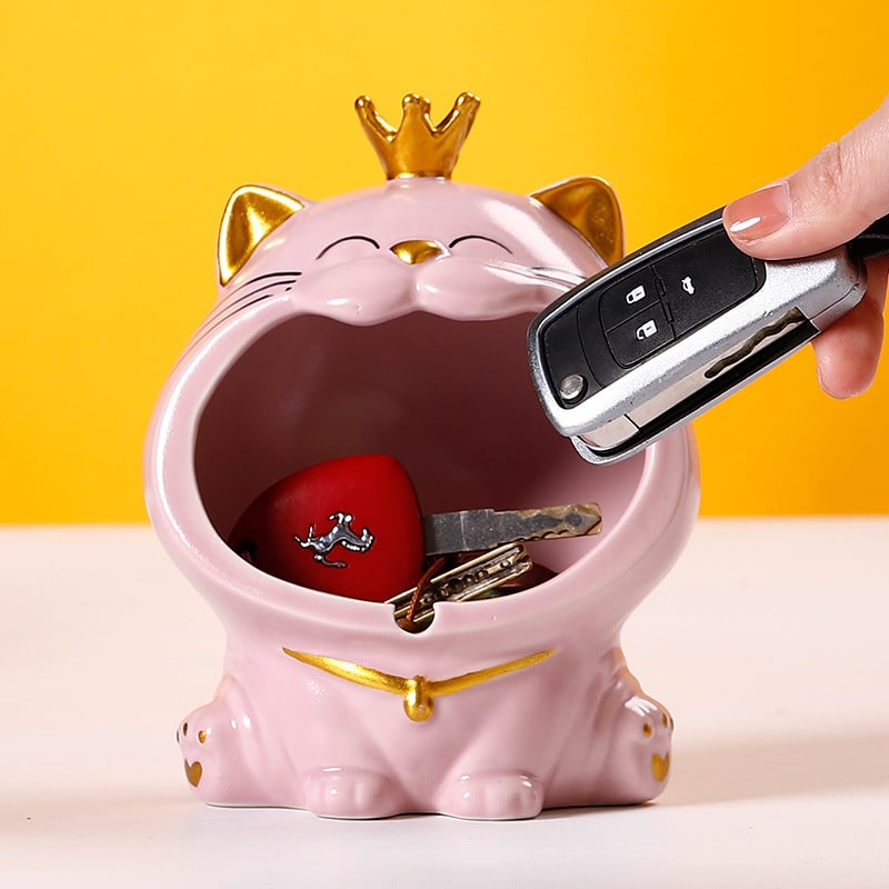 Cat With Crown Ceramic Ashtray Cute Decoration