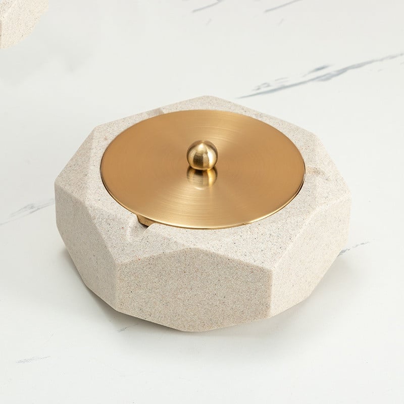 Covered Outdoor Ashtray With Metal Lid