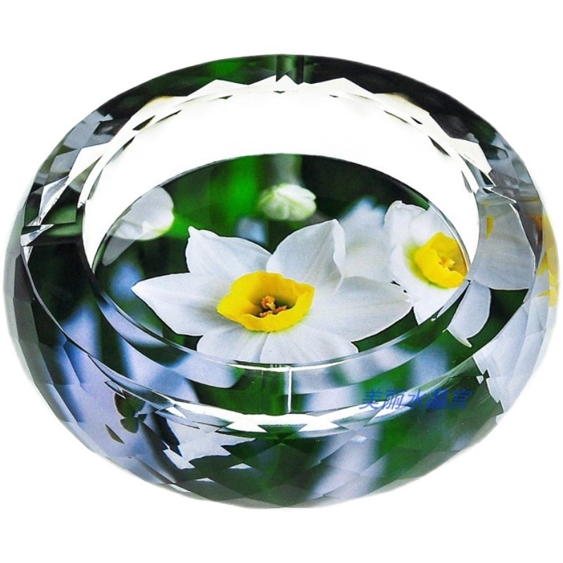 Crystal Glass Ashtray With Flowers Round Style