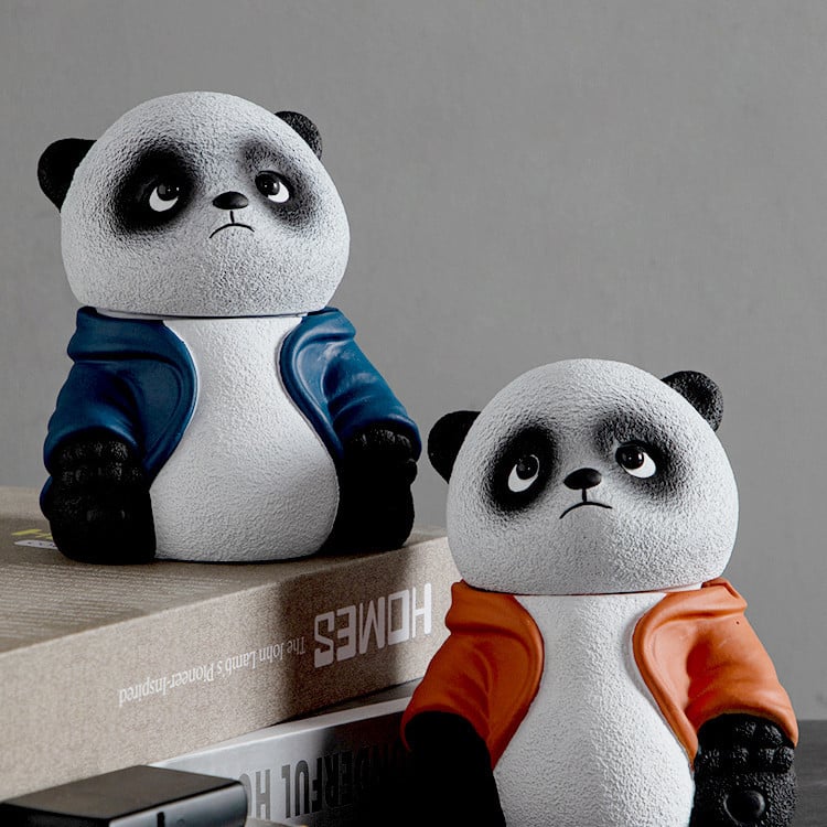 Cute Panda Ashtrays Made From Resin