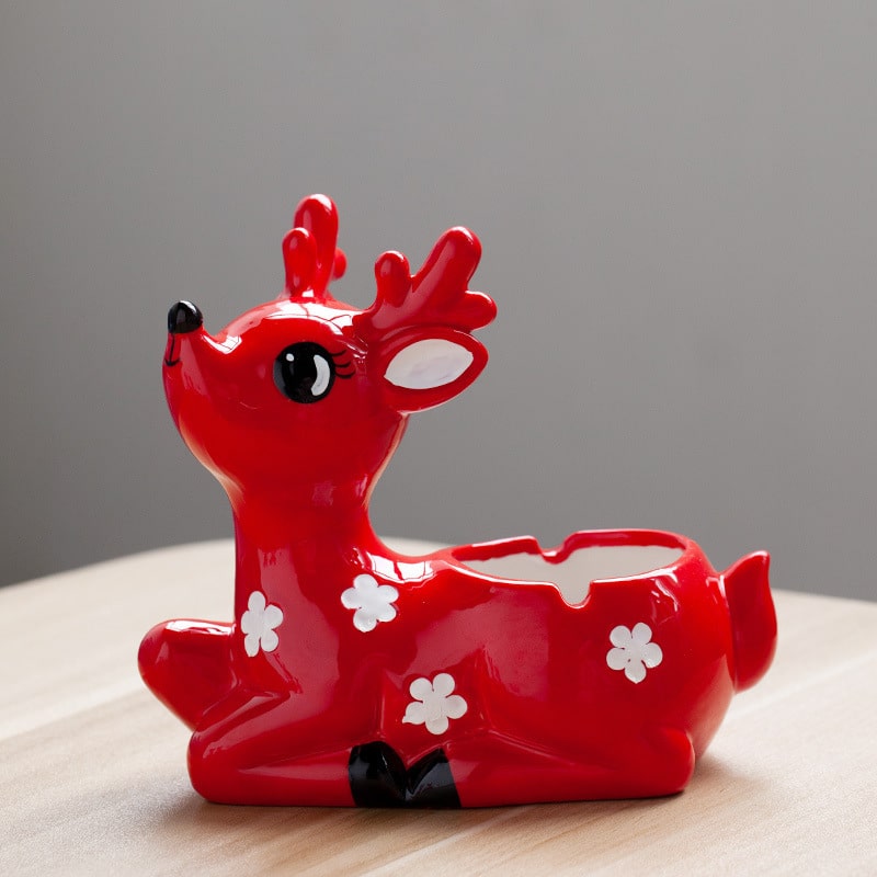 Deer Ashtray Red And White Closeup Photo