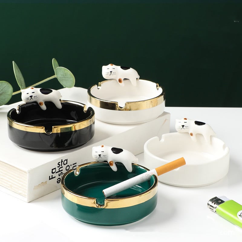 Four Cute Ashtrays With Animals Cow Chicken Cat Piggy