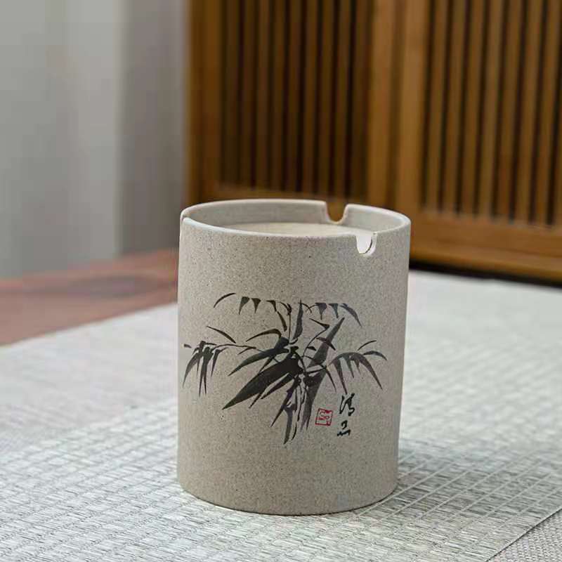 Funnel Lidded Ash Tray Outdoor Windproof