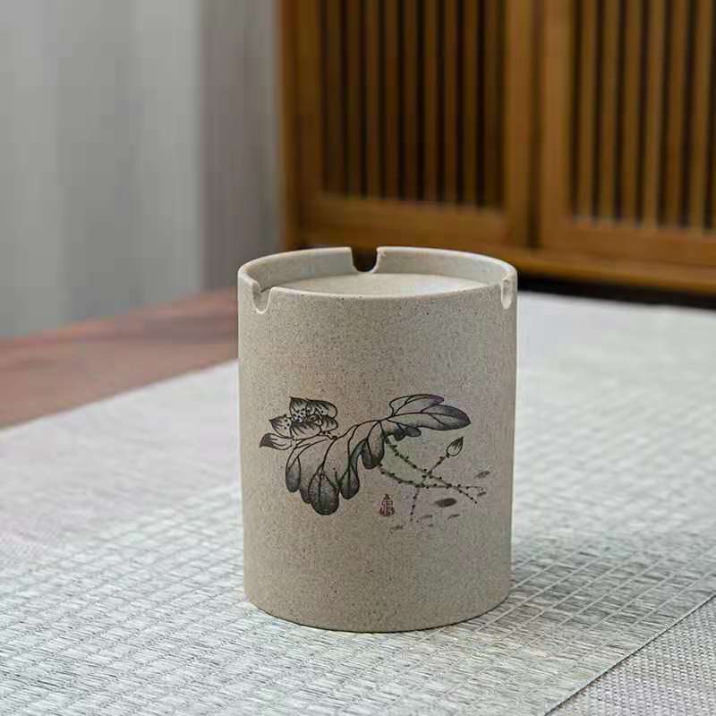 Funnel Lidded Ashtray Outdoor Windproof