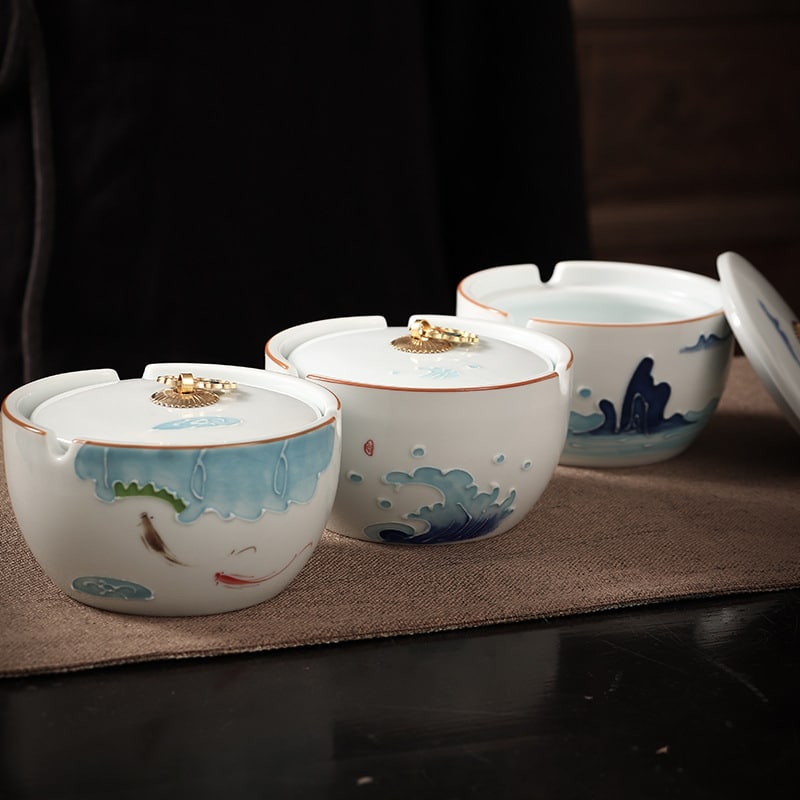 Hand Painted Ashtrays With Lid