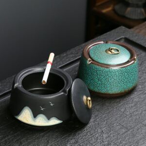 Japanese Outdoor Ashtray With Lid (Ceramic)