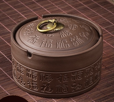 Large Ashtray With Lid Perfect For Outdoors