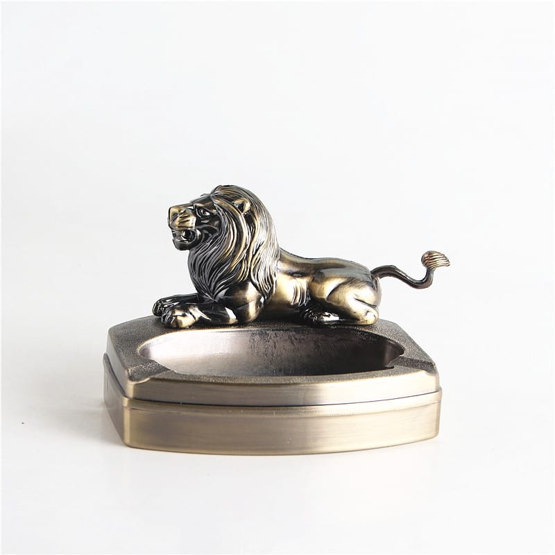 Lion Ashtray With Refillable Lighter – Great Home Decor