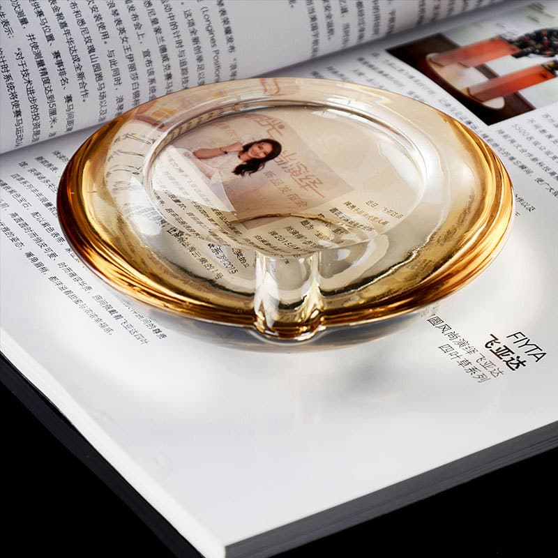 Minimalist Glass Ashtray For Cigar Cigarette