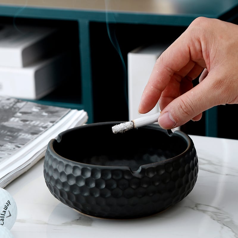 Modern Ashtray Black Ceramic For Cigarette