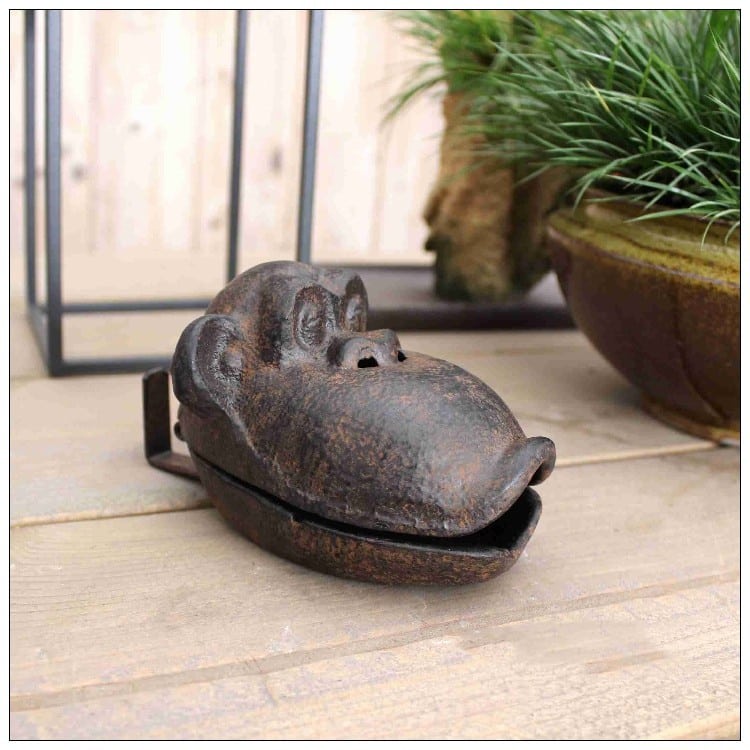 Orangutan Cast Iron Ashtray For Outdoor