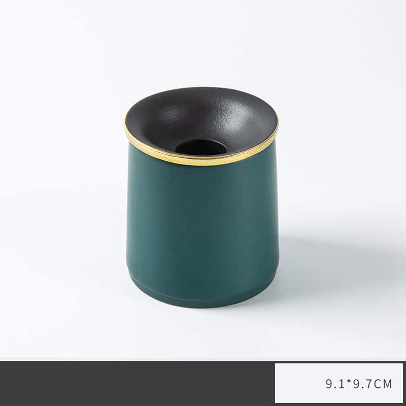 Outdoor Ashtray With Funnel Lid For Patio