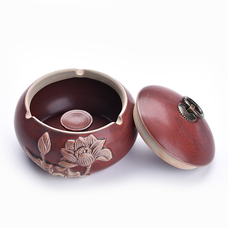 Red Outdoor Ashtray With Lid Ceramic Smokeless Ash Tray
