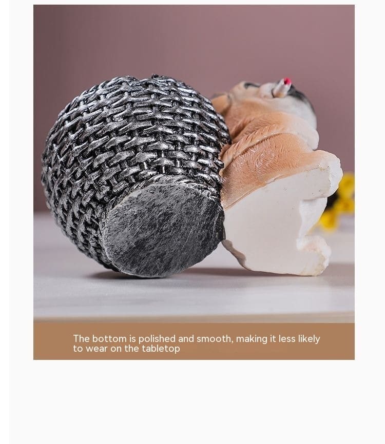 Resin Dog Ashtray Photographed From Bottom