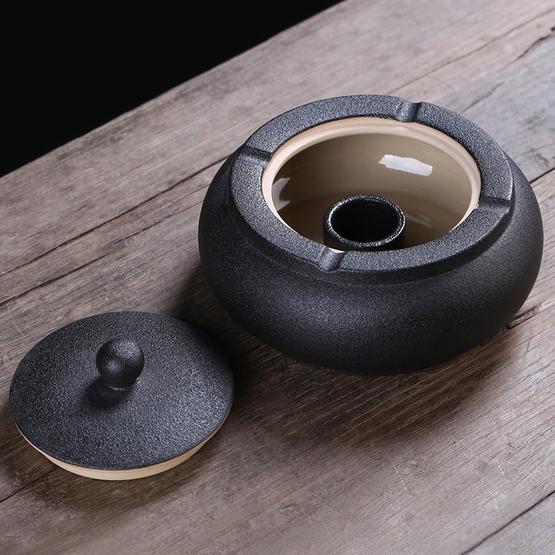 Smokeless Ceramic Ashtray For Four Cigarettes