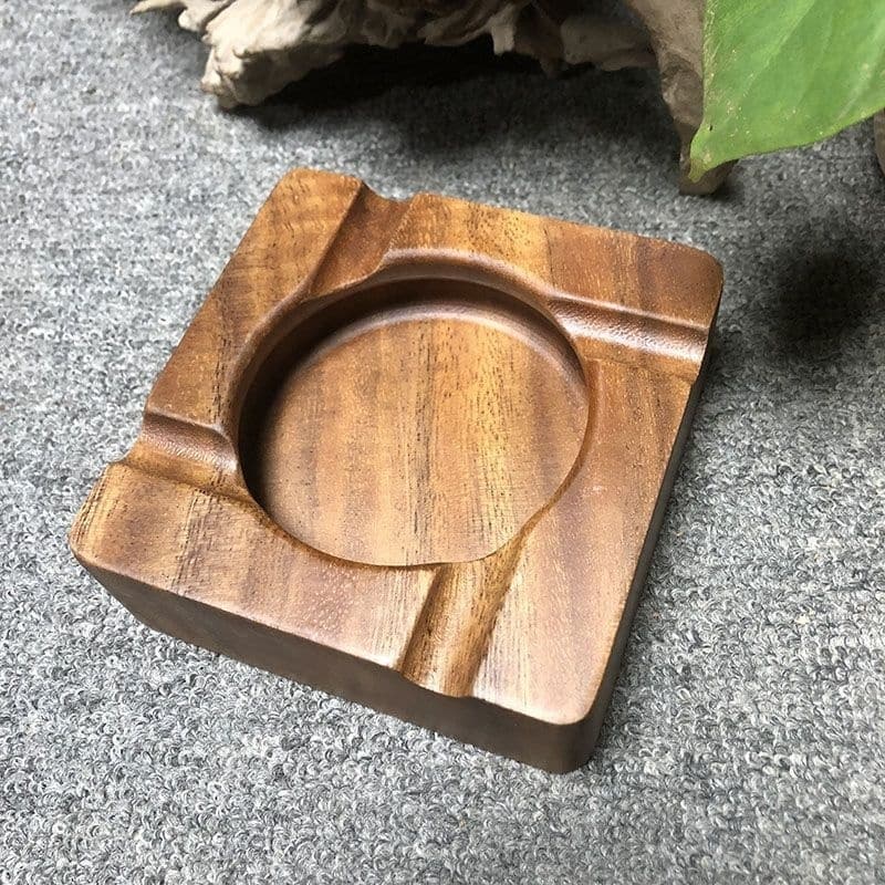 Solid Walnut Wood Ashtray For Cigarette And Cigar
