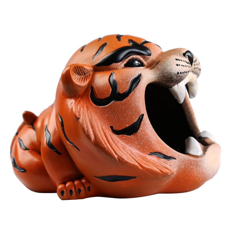 Tiger Ashtray Photographed From Right Side