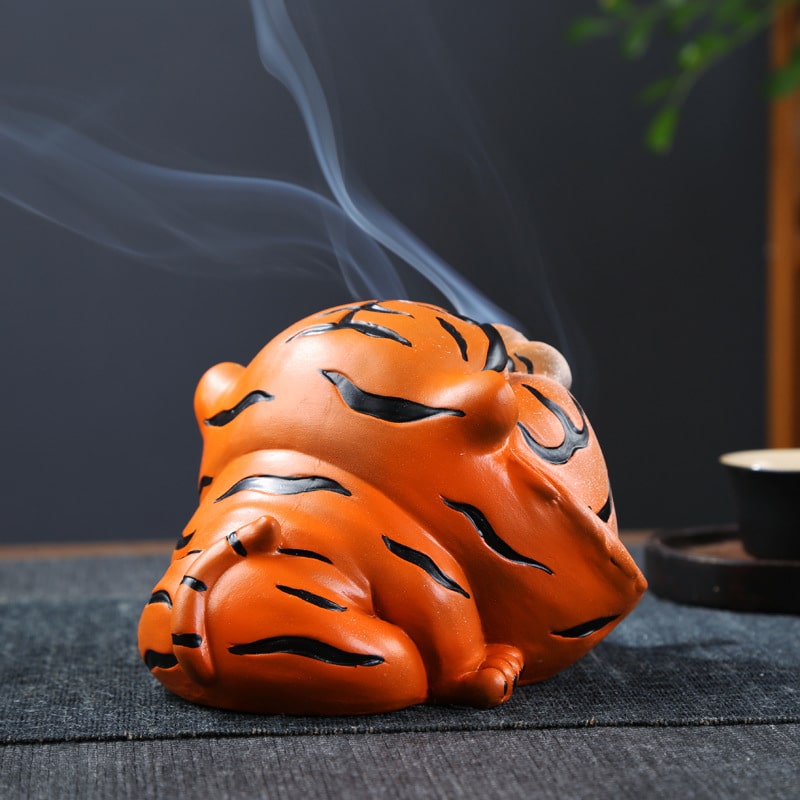 Tiger Ceramic Ashtray Photographed From Behind