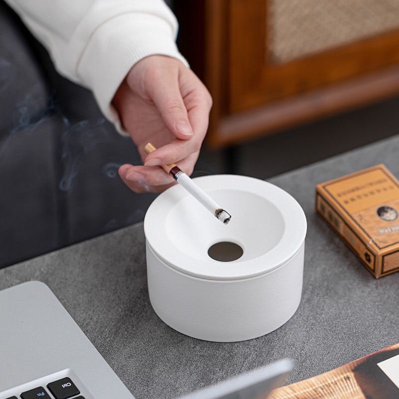 Windproof Cigarette Ashtray With Funnel Lid