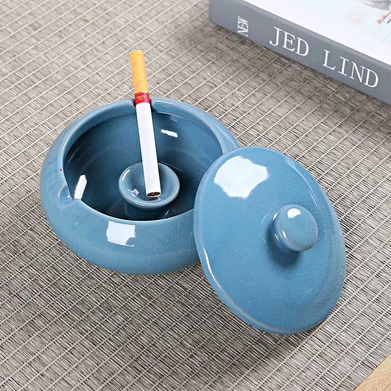 Windproof Outdoor Ashtray With Lid For Garden Patio Or Balcony