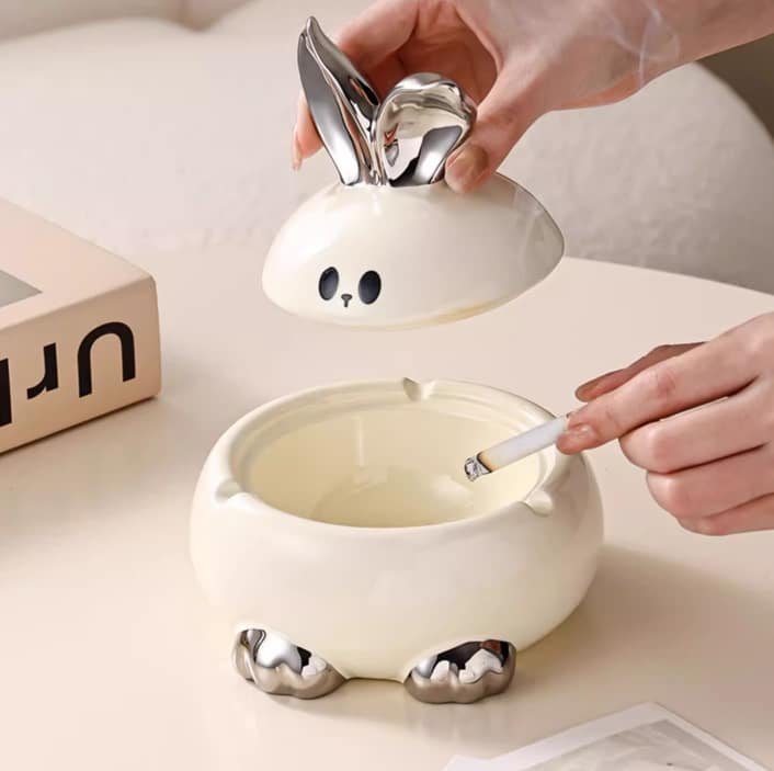 Cute Rabbit Outdoor Ashtray With Lid